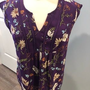 Gorgeous purple sleeveless blouse